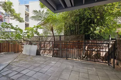 459 Stow Ave, Oakland, CA 94606 - Photo 15