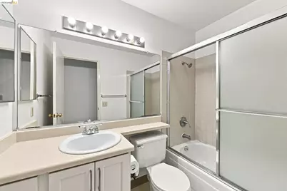 39206 Guardino Dr #302, Fremont, CA 94538 - Photo 15