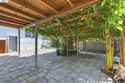 1210 Trenton Blvd, San Pablo, CA 94806 - Photo 27