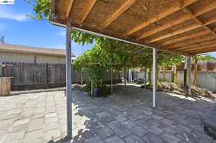 1210 Trenton Blvd, San Pablo, CA 94806 - Photo 29