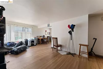 9833 Walnut St, Oakland, CA 94603 - Photo 9