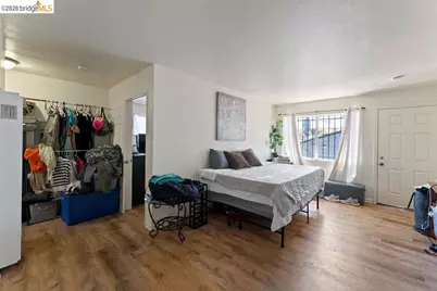 9833 Walnut St, Oakland, CA 94603 - Photo 33