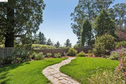 200 Fairlawn Dr, Berkeley, CA 94708 - Photo 61