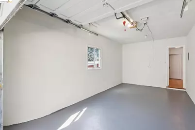 200 Fairlawn Dr, Berkeley, CA 94708 - Photo 55