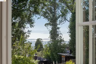 200 Fairlawn Dr, Berkeley, CA 94708 - Photo 39
