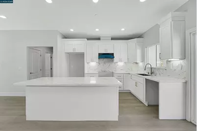 2102 Paige Ct, Pittsburg, CA 94565 - Photo 21