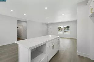 2102 Paige Ct, Pittsburg, CA 94565 - Photo 25