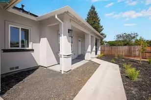 2102 Paige Ct, Pittsburg, CA 94565 - Photo 11
