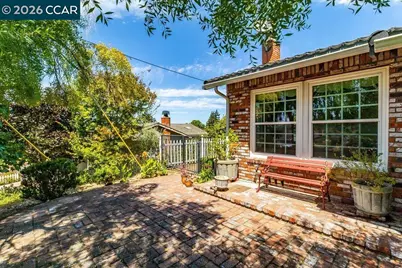 75 Welle Rd, Crockett, CA 94525 - Photo 5
