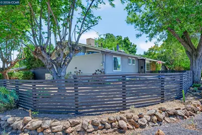 2245 Krueger Dr, Concord, CA 94520 - Photo 15