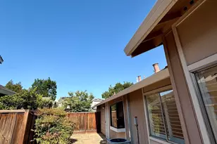 2061 Eilene Dr, Pleasanton, CA 94588 - Photo 7