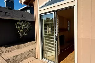 2061 Eilene Dr, Pleasanton, CA 94588 - Photo 9