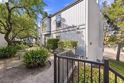 2075 Ascot Dr #119, Moraga, CA 94556 - Photo 25