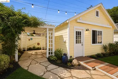 70 7th St, Tracy, CA 95376 - Photo 37