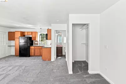 70 7th St, Tracy, CA 95376 - Photo 43