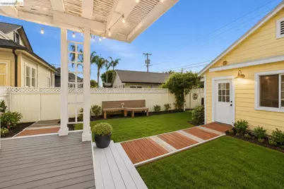 70 7th St, Tracy, CA 95376 - Photo 35