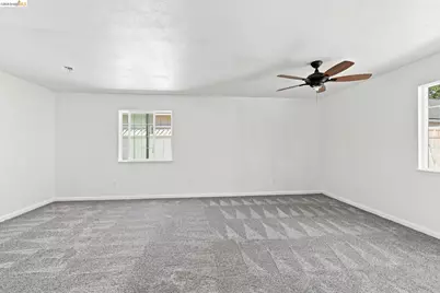 70 7th St, Tracy, CA 95376 - Photo 39