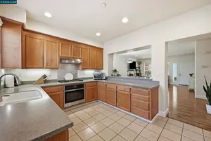 1335 Cypress Ct, Gilroy, CA 95020 - Photo 13