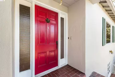 5134 Masonic, Oakland, CA 94618 - Photo 3