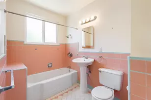 5134 Masonic, Oakland, CA 94618 - Photo 21