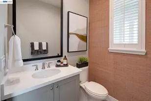 1288 Parkcrest Cir, Manteca, CA 95336 - Photo 23