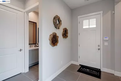 1288 Parkcrest Circle, Manteca, CA 95336 - Photo 21