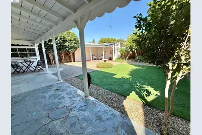 272 Lorraine Blvd, San Leandro, CA 94577 - Photo 61