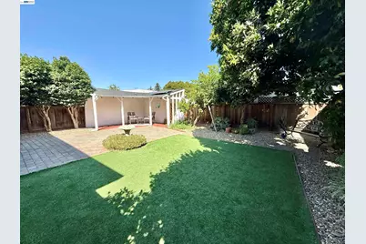 272 Lorraine Blvd, San Leandro, CA 94577 - Photo 65