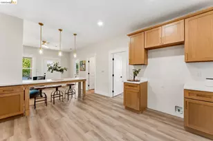 444 Wilson St, Napa, CA 94559 - Photo 9