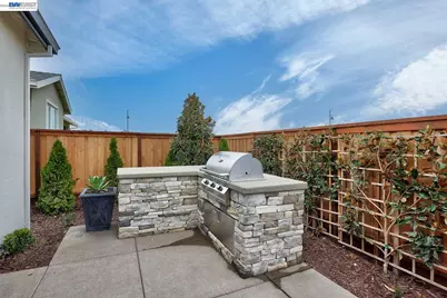1276 Parkcrest Circle, Manteca, CA 95336 - Photo 63