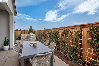 1276 Parkcrest Circle, Manteca, CA 95336 - Photo 61