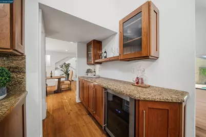 951 Redwood Dr, Danville, CA 94506 - Photo 9