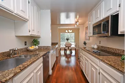 [Address not provided], San Mateo, CA 94402 - Photo 7