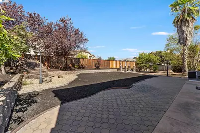 2600 Yorkshire Dr, Antioch, CA 94531 - Photo 49