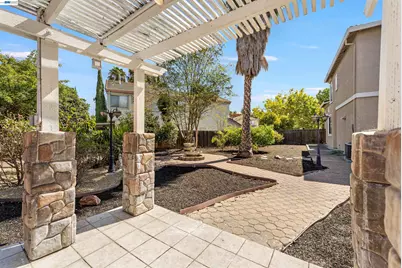 2600 Yorkshire Dr, Antioch, CA 94531 - Photo 47