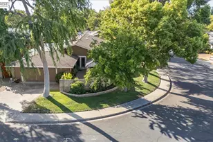 1661 Beckner Ct, Concord, CA 94521 - Photo 61