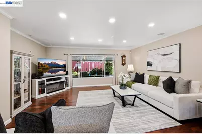 1661 Beckner Ct, Concord, CA 94521 - Photo 11