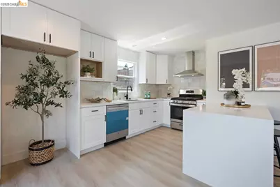 1923 Thompson Ln, El Sobrante, CA 94803 - Photo 17