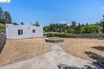 1923 Thompson Ln, El Sobrante, CA 94803 - Photo 33