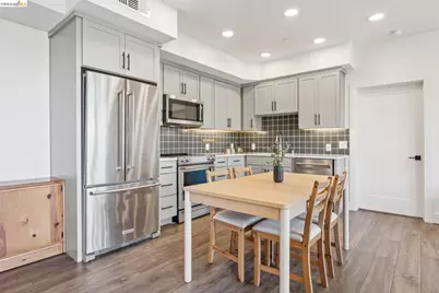 10300 San Pablo Ave #203, El Cerrito, CA 94530 - Photo 5