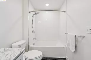 10300 San Pablo Ave, El Cerrito, CA 94530 - Photo 21