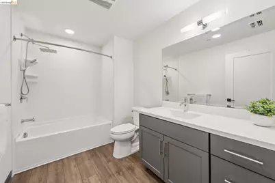10300 San Pablo Ave #203, El Cerrito, CA 94530 - Photo 29
