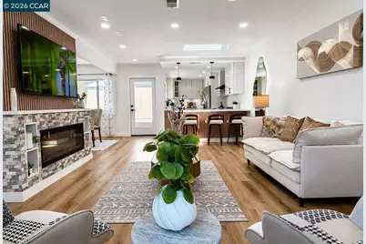 2045 Pine Knoll Drive #6, Walnut Creek, CA 94595 - Photo 11