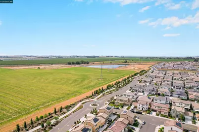 531 Lavender Dr, Vacaville, CA 95687 - Photo 67