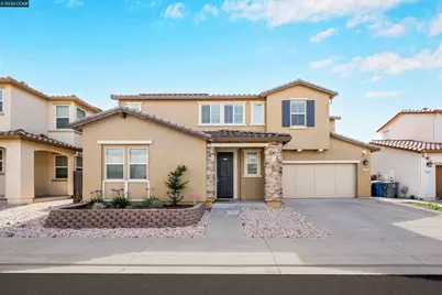 531 Lavender Dr, Vacaville, CA 95687 - Photo 3