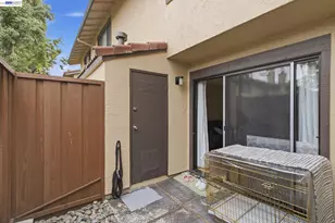 6279 Joaquin Murieta Ave, Newark, CA 94560 - Photo 23