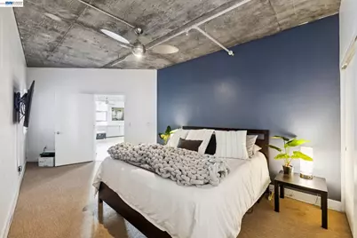 311 Oak St #720, Oakland, CA 94607 - Photo 25