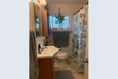 20275 Stanton Ave, Castro Valley, CA 94546 - Photo 13