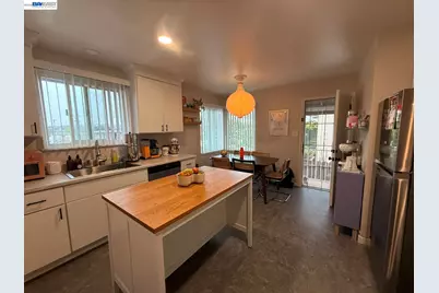 20275 Stanton Ave, Castro Valley, CA 94546 - Photo 5