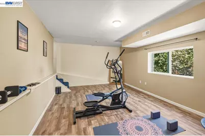 27468 Hayward Blvd, Hayward, CA 94542 - Photo 61